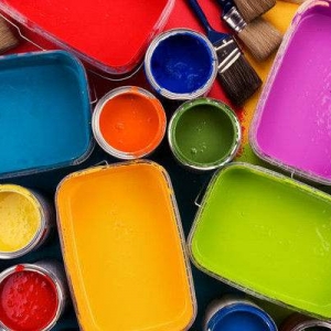 油漆批發(fā)找廠家直銷(xiāo)還是代理商，哪個(gè)更好