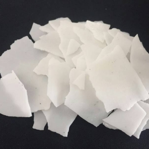 學會這幾招識別片堿廠家批發的產品優劣