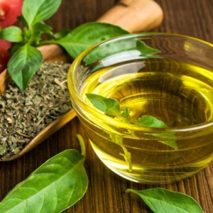 聊聊山茶油的功效和營養，山茶油怎么吃好